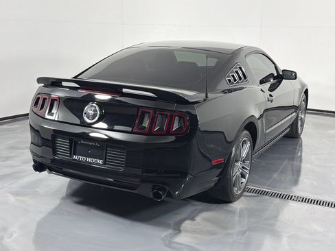 Used 2014 Ford Mustang Coupe w/ V6 Performance Package RWD image 5