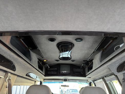 Used 2003 Ford E-150 and Econoline 150 image 33