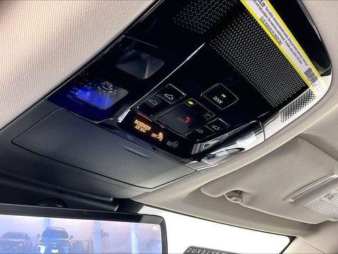 Used 2024 Lexus NX 350h AWD w/ Vision Package image 33