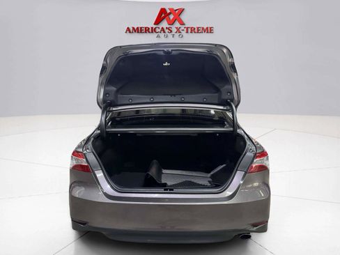 Used 2020 Toyota Camry XLE FWD image 66