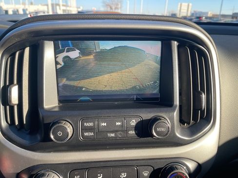 Used 2018 Chevrolet Colorado ZR2 image 22