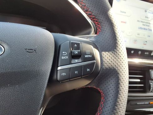 Used 2024 Ford Escape ST-Line w/ Tech Pack #1 AWD/4WD image 17