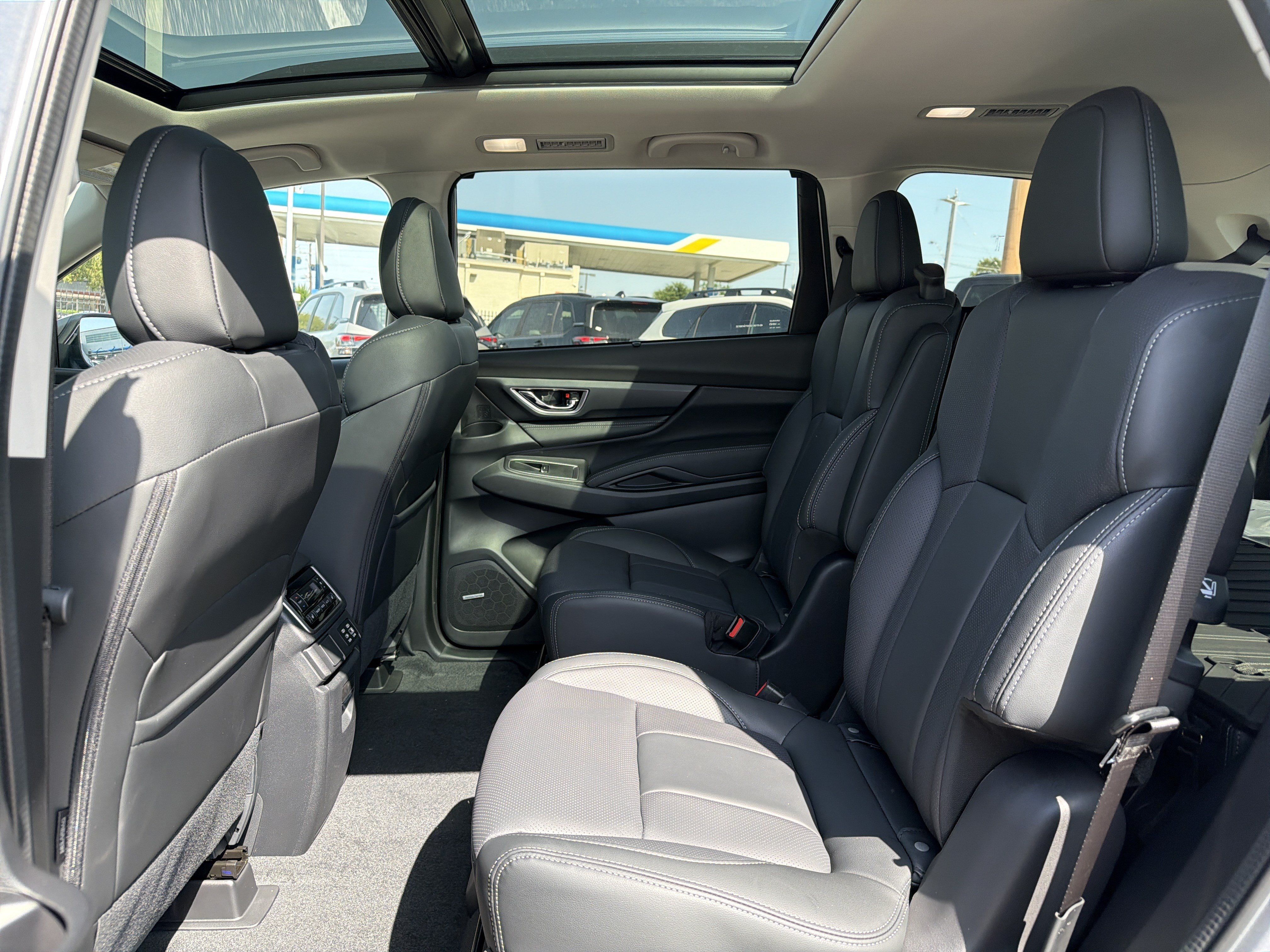 New 2026 Subaru Ascent Limited AWD/4WD image 28