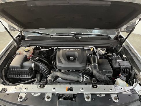 Used 2016 Chevrolet Colorado Z71 AWD/4WD image 6