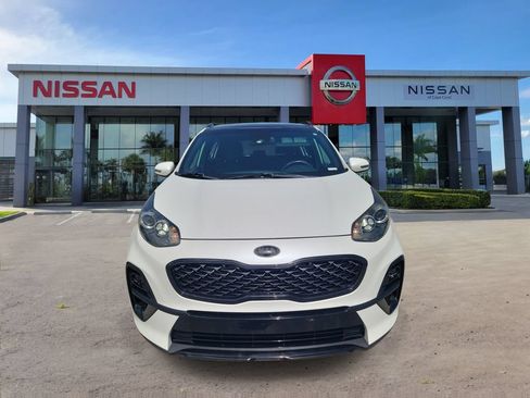 Used 2022 Kia Sportage Nightfall Edition FWD image 5
