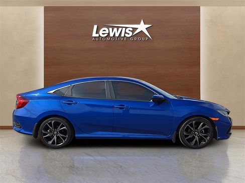 Used 2019 Honda Civic Sport image 5