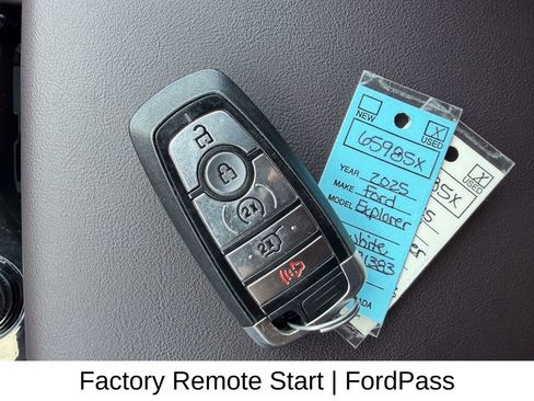 Certified 2025 Ford Explorer Platinum w/ LUX Leather Package AWD/4WD image 38