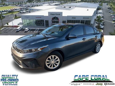 Used 2023 Kia Forte LX image 1