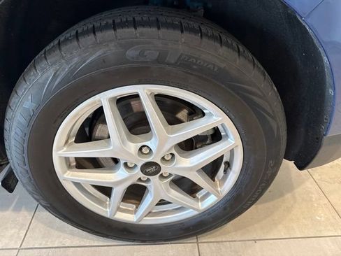 Used 2024 Ford Edge SEL AWD/4WD image 11