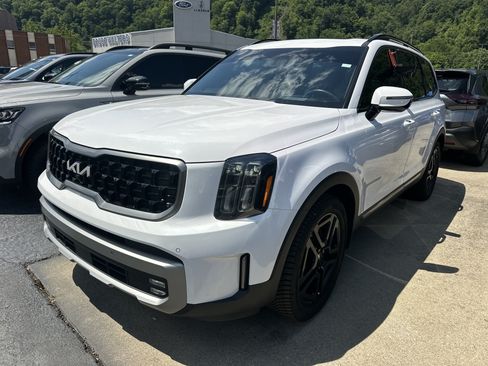 Used 2023 Kia Telluride SX Prestige X-Line AWD/4WD image 3