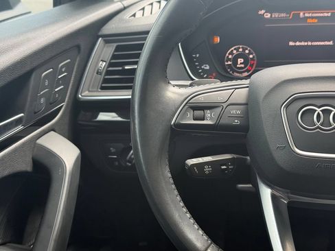 Used 2020 Audi Q5 e Premium Plus w/ Premium Plus Package AWD/4WD image 12