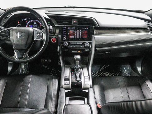 Used 2019 Honda Civic Sport Touring image 14