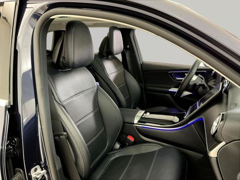 Certified 2023 Mercedes-Benz GLC 300 4MATIC image 29