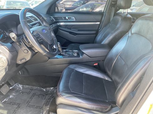 Used 2016 Ford Explorer Sport w/ Equipment Group 401A AWD/4WD image 13