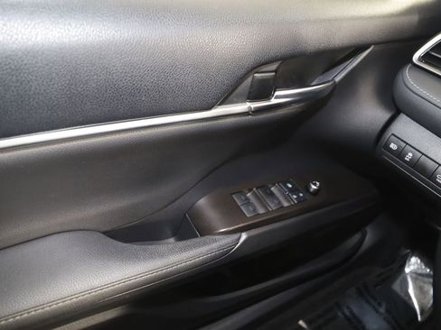 Used 2021 Toyota Camry XSE image 32