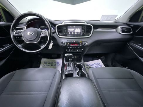 Used 2020 Kia Sorento LX w/ LX I4 Convenience Package image 18