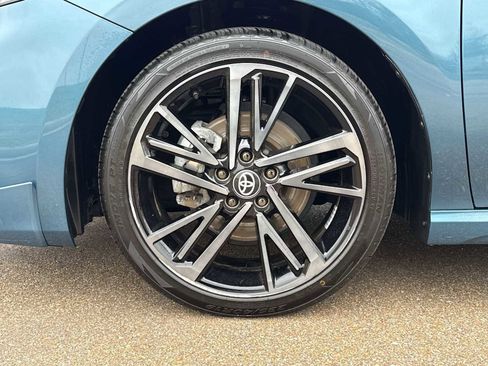 Used 2025 Toyota Camry XSE image 12