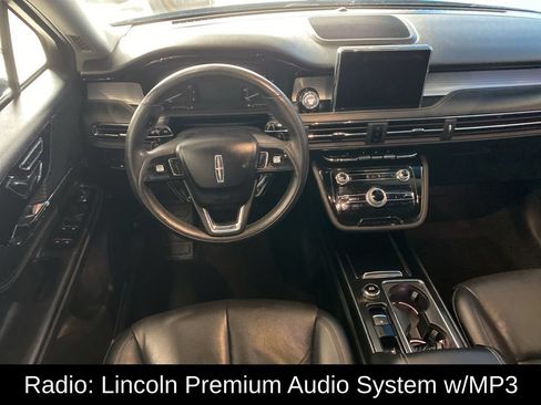 Used 2021 Lincoln Corsair AWD w/ Premium Package image 6