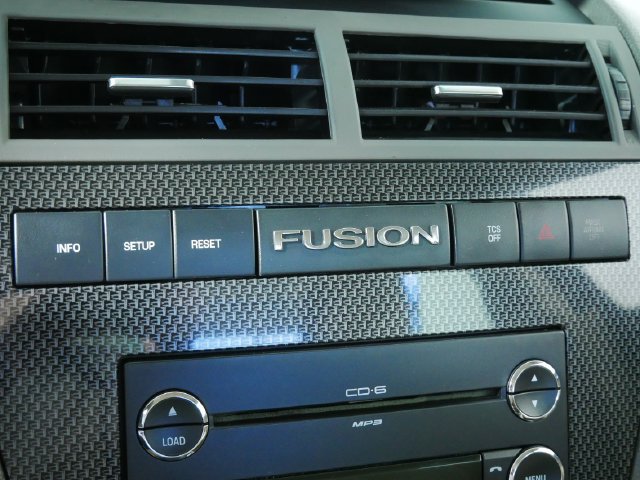Used 2009 Ford Fusion SE FWD image 27