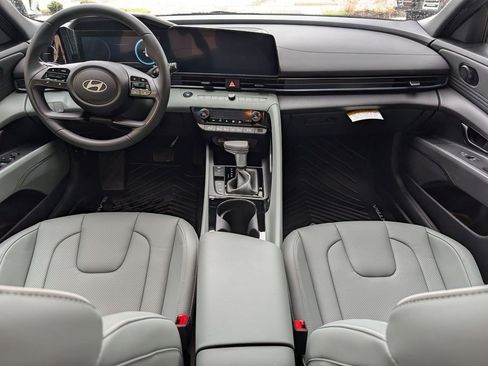 New 2026 Hyundai Elantra Limited image 8