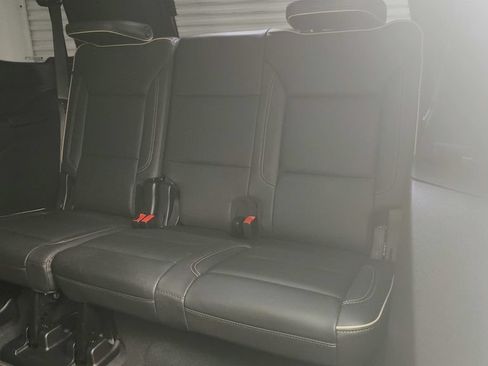 Used 2024 Chevrolet Tahoe Premier w/ Premium Package RWD image 39