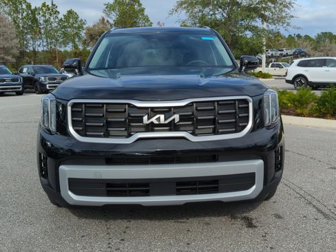 New 2025 Kia Telluride S image 3