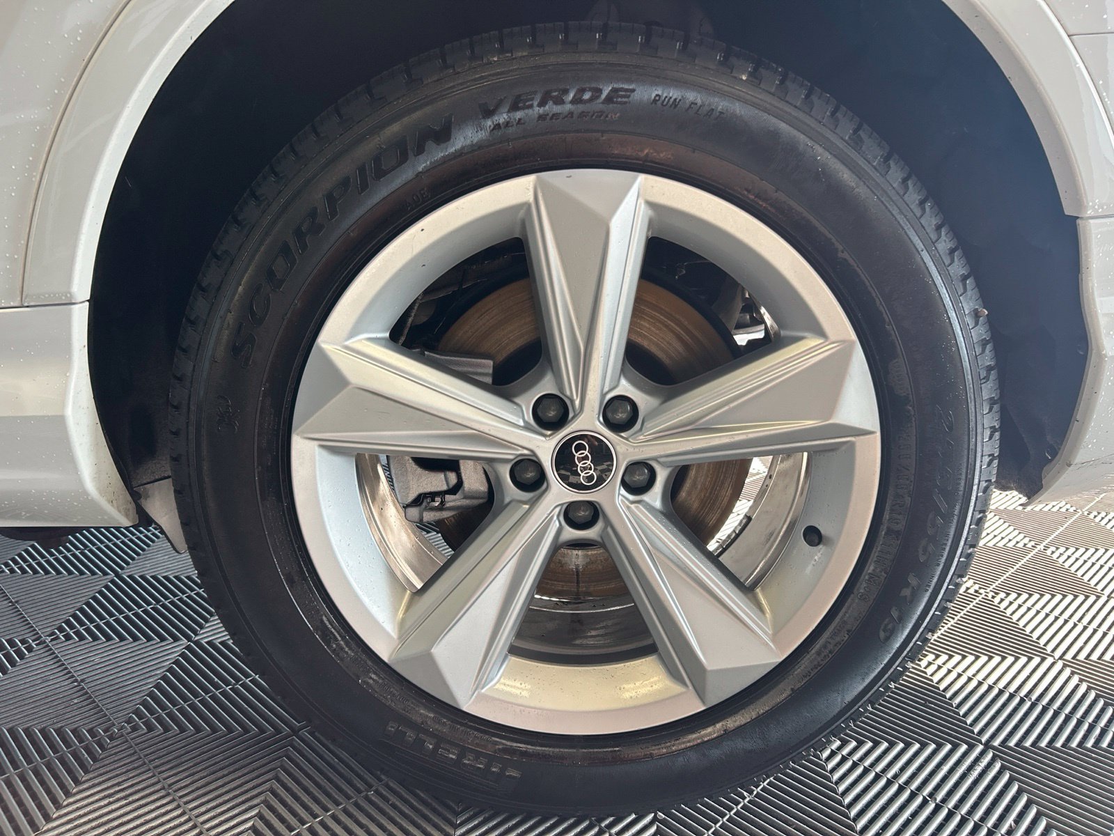 Used 2021 Audi Q7 3.0T Premium AWD/4WD image 10