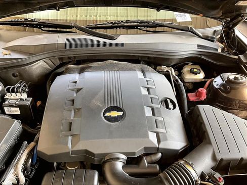 Used 2013 Chevrolet Camaro LS RWD image 25