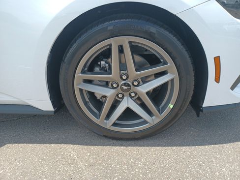 New 2025 Ford Mustang Coupe image 7