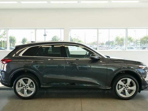 New 2025 Audi Q5 Premium Plus image 7