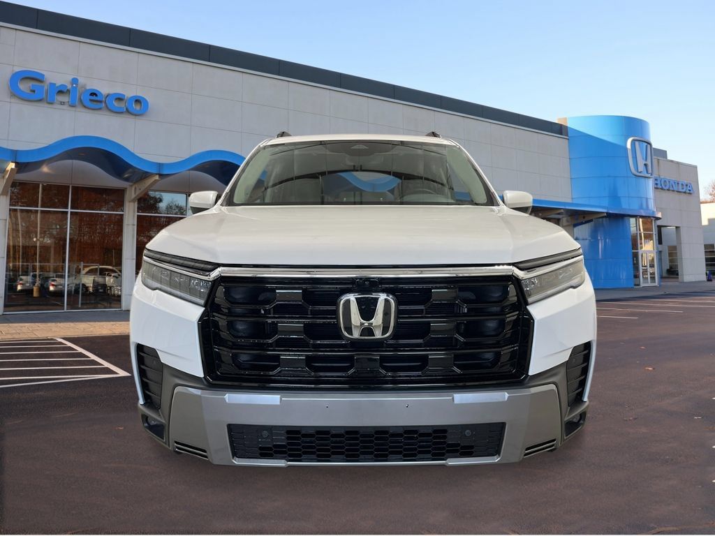 New 2026 Honda Pilot Touring image 10