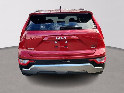 Certified 2024 Kia Niro EX Touring image 5