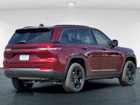 New 2026 Jeep Grand Cherokee Limited AWD/4WD image 2