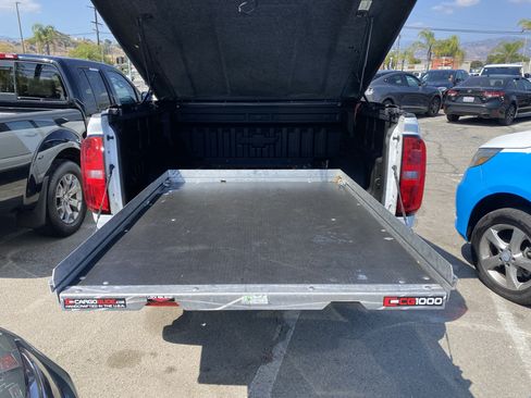 Used 2020 Chevrolet Colorado LT w/ Safety Package RWD image 16