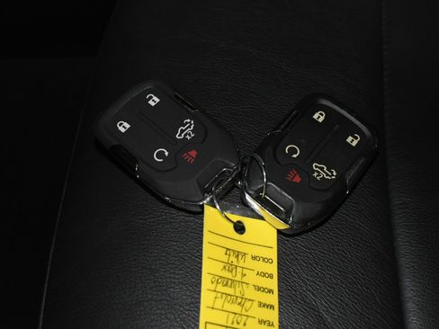 Used 2021 Chevrolet Silverado 1500 LT Trail Boss w/ Convenience Package II image 97