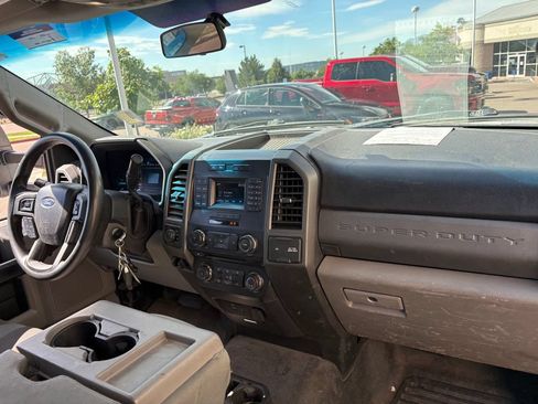 Used 2017 Ford F350 XL w/ Power Equipment Group AWD/4WD image 28