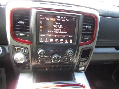 Used 2016 RAM 1500 Rebel w/ Luxury Group image 19