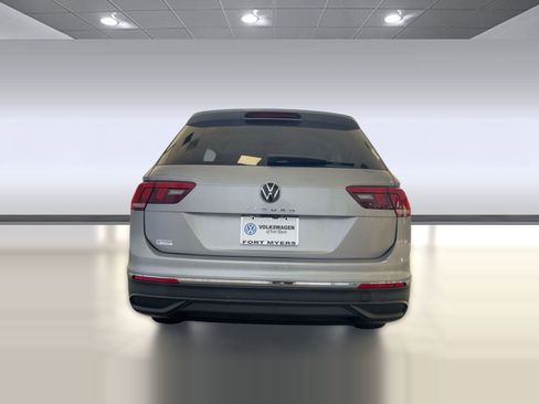 Used 2022 Volkswagen Tiguan S image 10