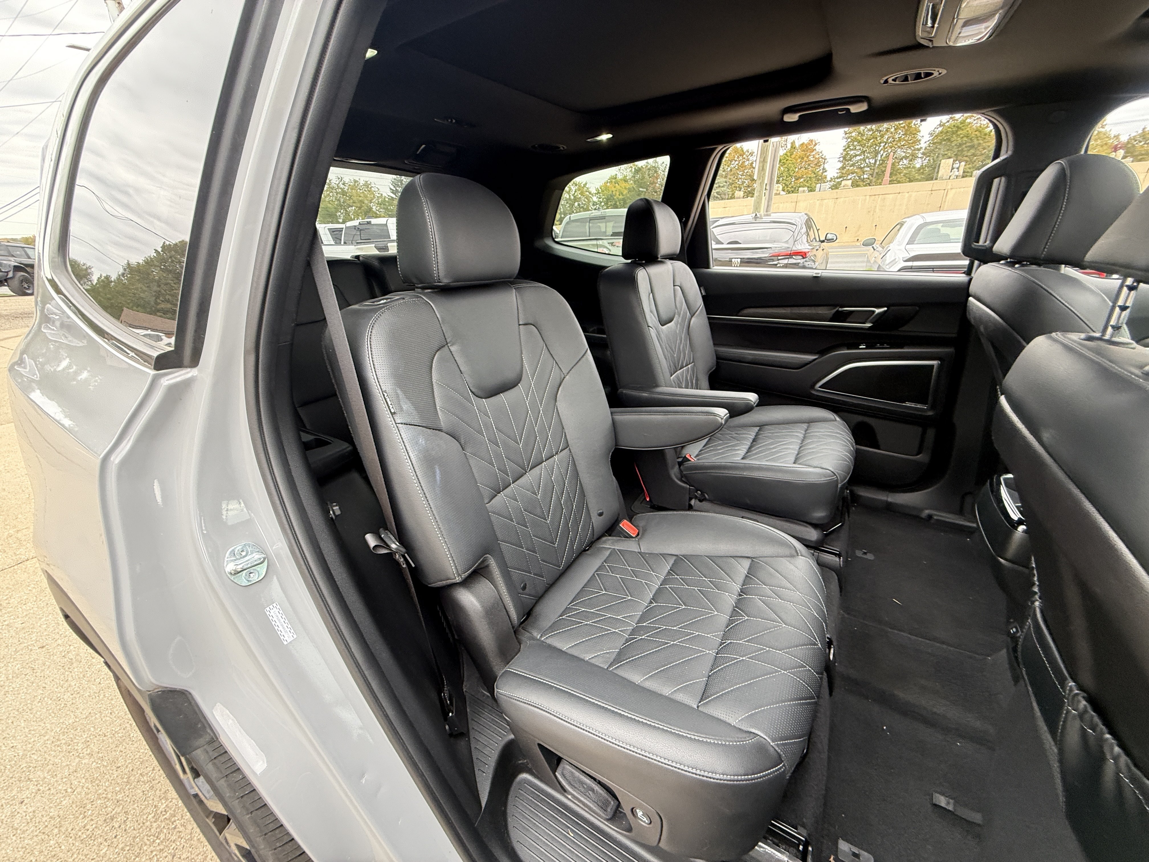 Used 2024 Kia Telluride SX AWD/4WD image 23