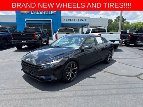 Used 2023 Hyundai Elantra SEL w/ Convenience Package FWD image 1