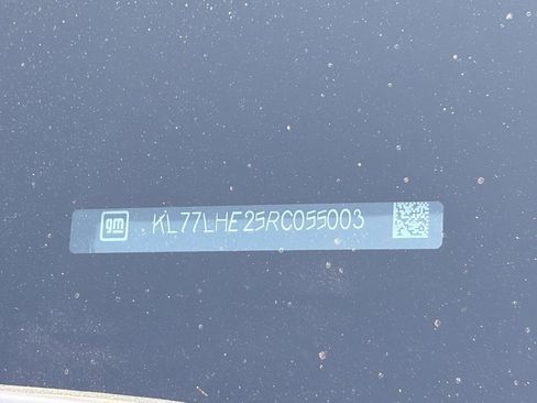 Used 2024 Chevrolet Trax LT w/ Driver Confidence Package image 34