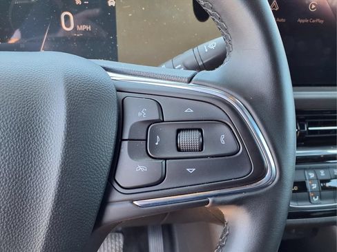 Certified 2025 Buick Envista Sport Touring FWD image 10