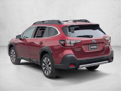 Used 2023 Subaru Outback Limited image 8