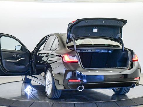 Certified 2023 BMW 330i Sedan w/ Driving Assistance Package image 25