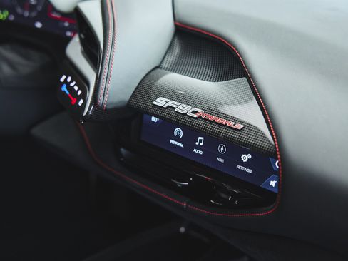 Used 2021 Ferrari SF90 Stradale image 35