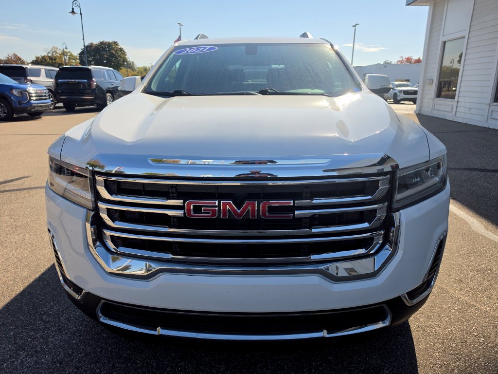 Certified 2021 GMC Acadia SLE w/ Driver Convenience Package FWD image 2