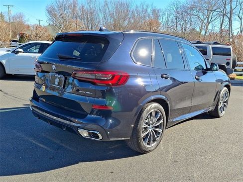 Used 2023 BMW X5 xDrive45e w/ M Sport Package image 9