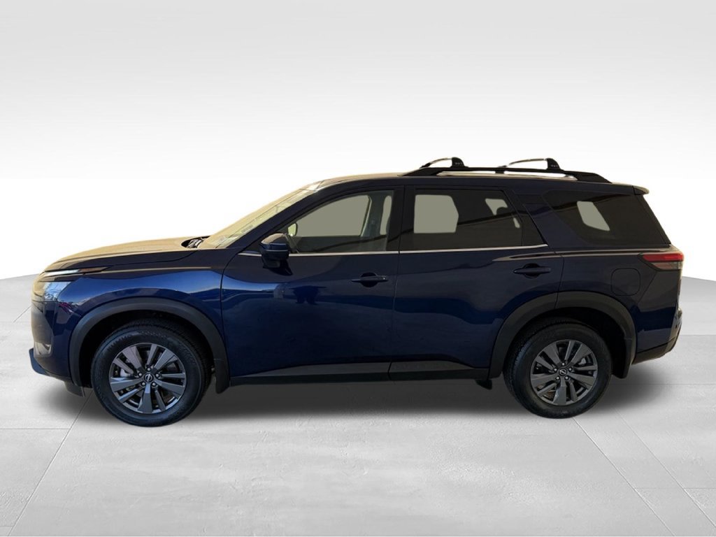 Used 2024 Nissan Pathfinder SV AWD/4WD image 10