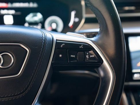 Used 2021 Audi A8 L 4.0T image 31