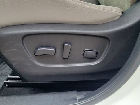 Used 2021 Nissan Rogue Sport SV FWD image 10